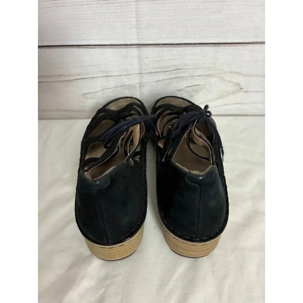 Naot black leather